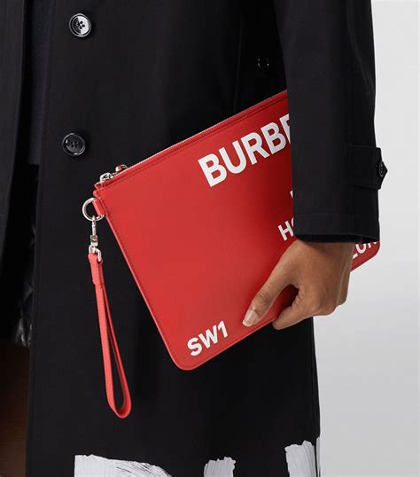 burberry horseferry clutch bag